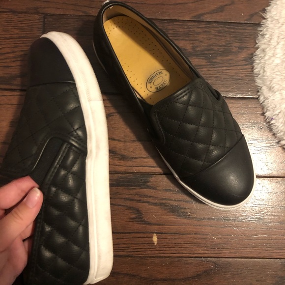 Steve Madden Shoes - Picture 1 of 6